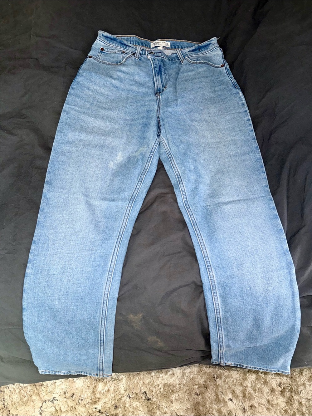Abercrombie & Fitch Light Wash High-Rise Women's Jeans